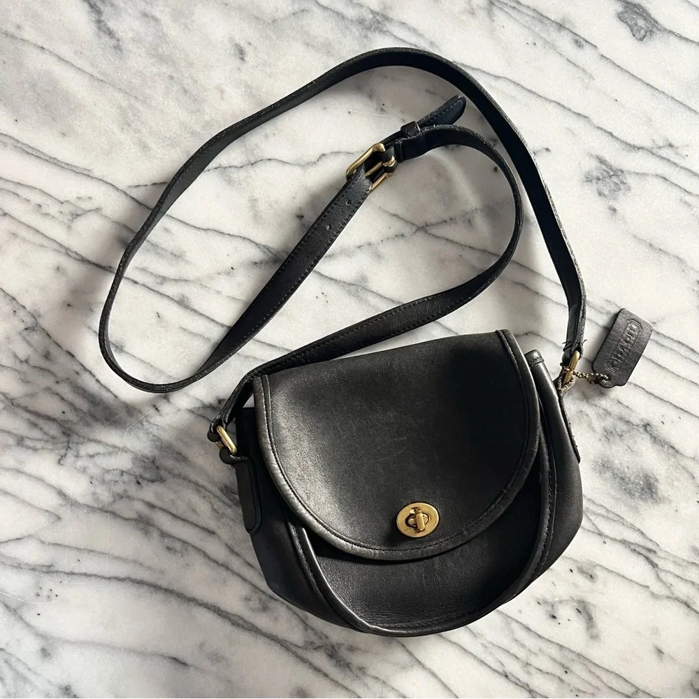 Vintage Coach Watson Bag Style 9981 USA Made Black Leather Crossbody